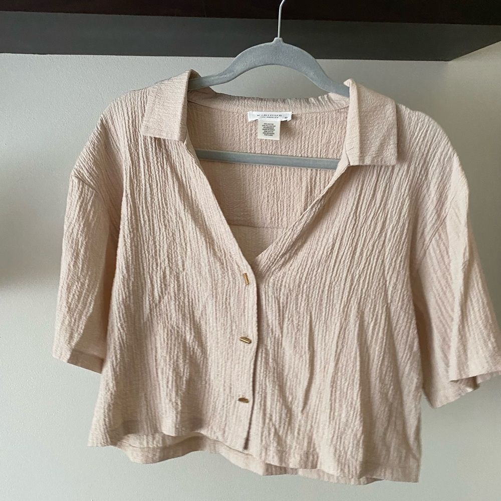 Casual Cropped Beige Button-Up Women's Top Size XL